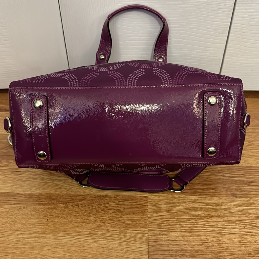 Coach purple hand bag - Picture 5 of 9